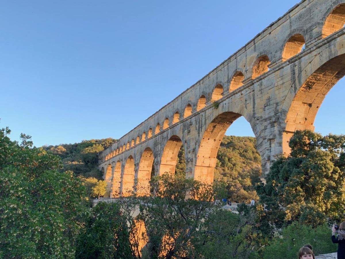 Le Patio Du Murier Vers Pont du Gard Kültér fotó