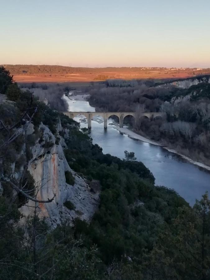 Le Patio Du Murier Vers Pont du Gard Kültér fotó