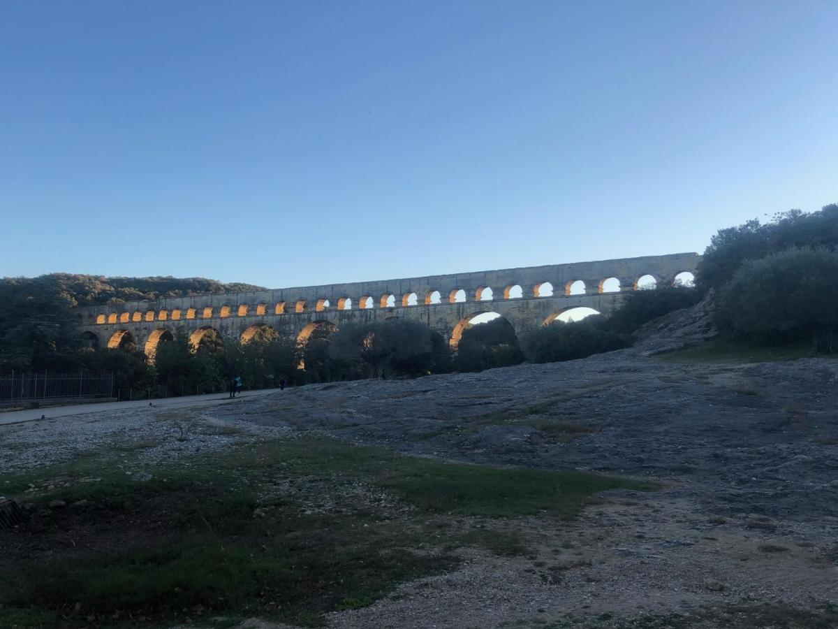 Le Patio Du Murier Vers Pont du Gard Kültér fotó