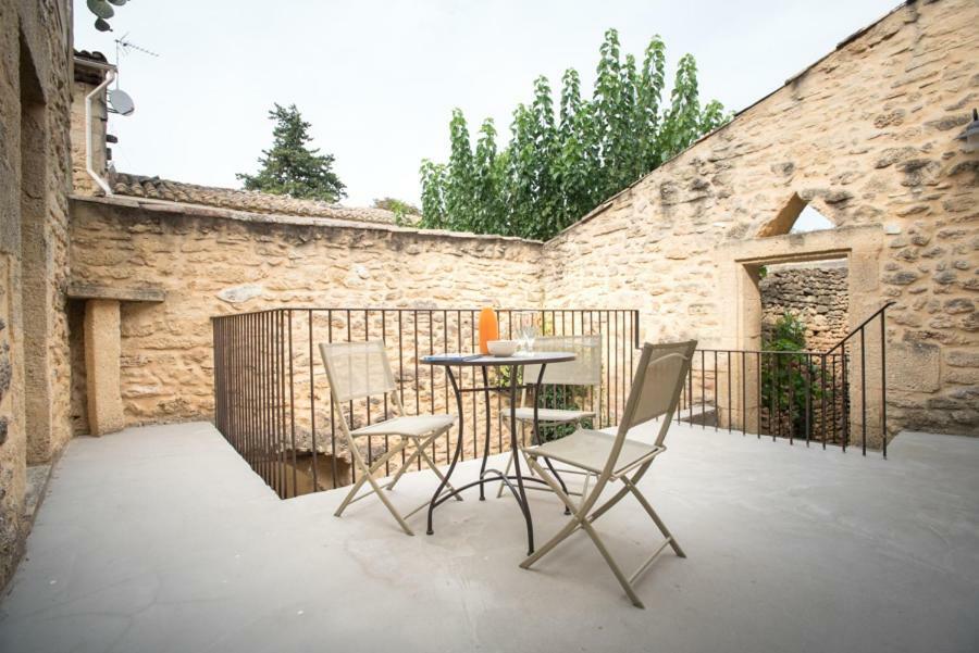 Le Patio Du Murier Vers Pont du Gard Kültér fotó